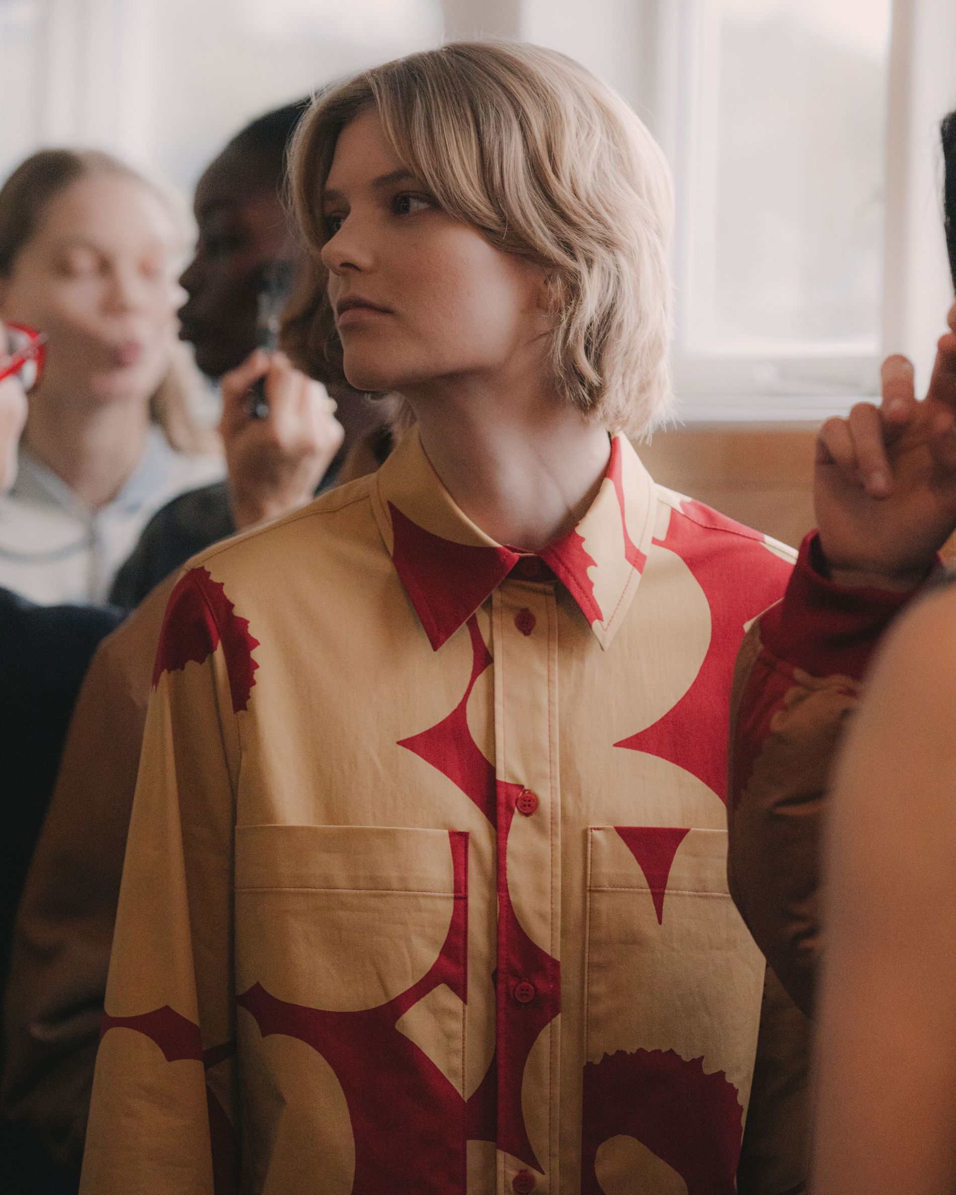 17 Most Flattering Bangs for Oval Faces: Expert-Approved Styles for 2026