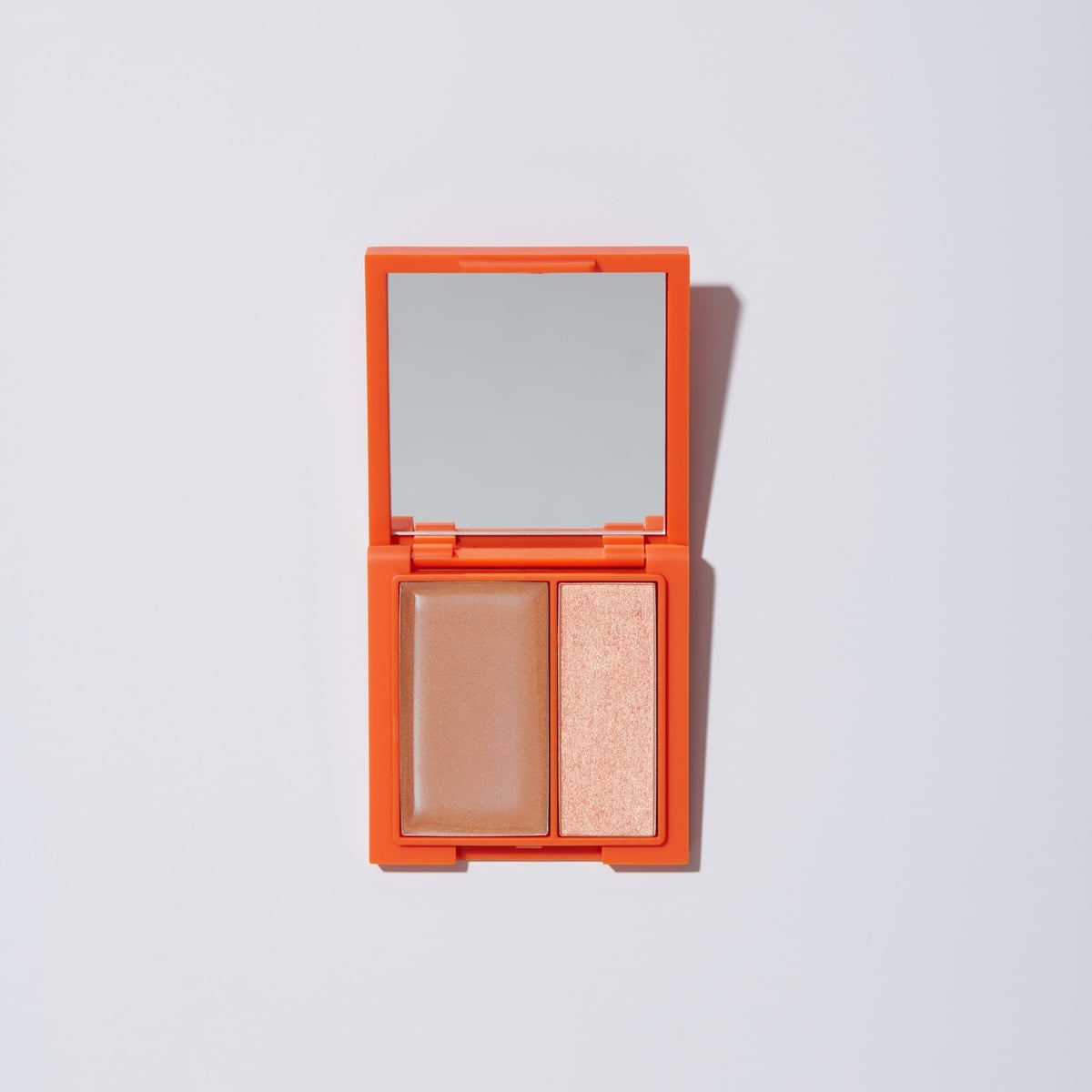 REESON Beauty Highlighter Duo Review: The Secret to a Seamless Glow with Champagne Nude