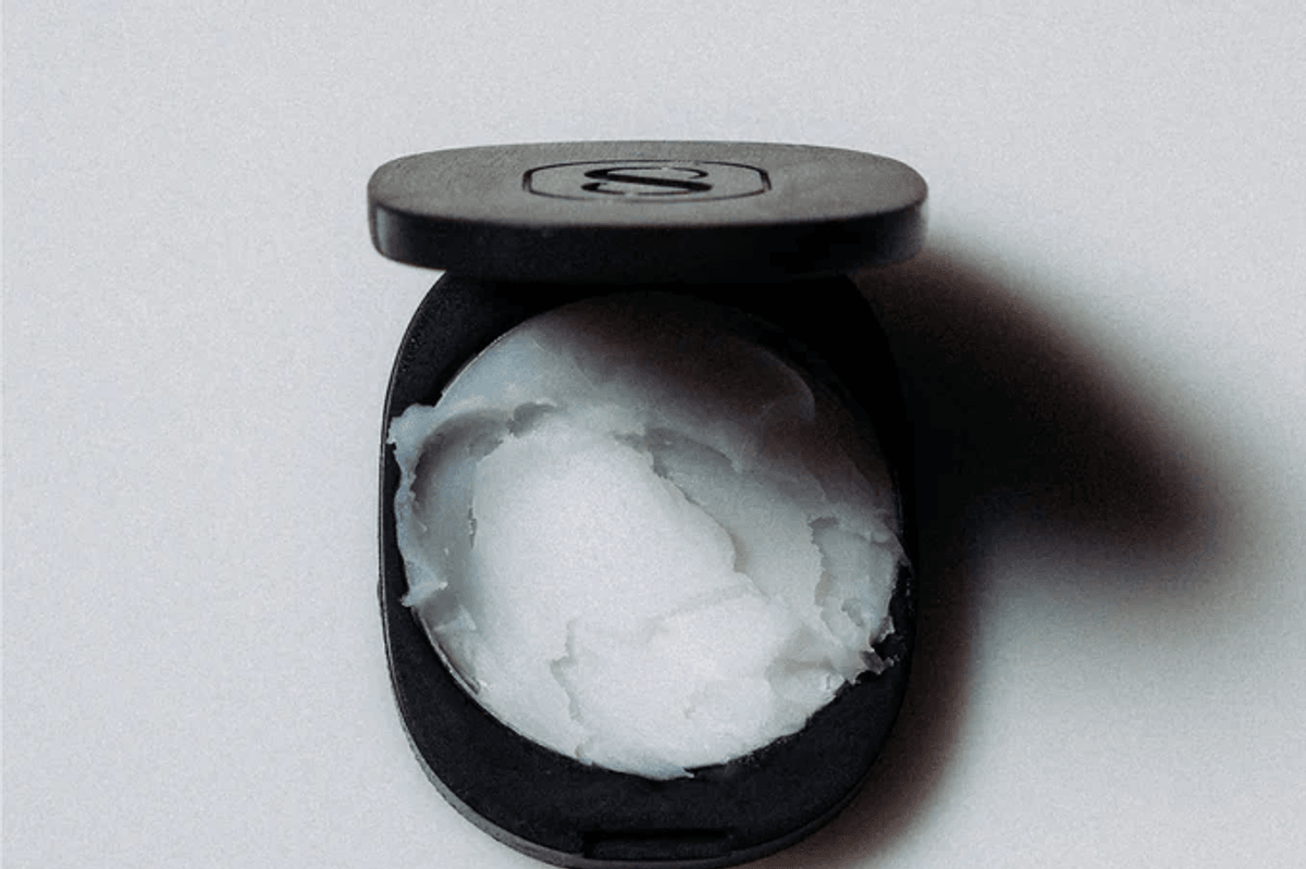 Is Passionfruit the Next Big Scent? Testing the Best New Tropical Perfumes