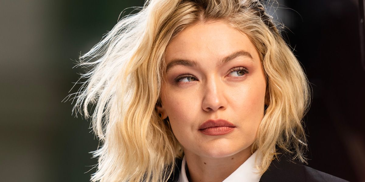 13 Modern '90s Bob Hairstyles for 2024: Iconic Trends You Can Actually Pull Off