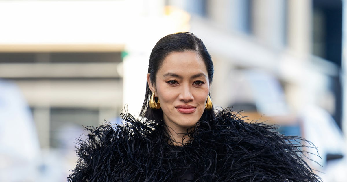 A side-by-side comparison or high-fashion portrait illustrating the transition from Gen Z middle parts to the side part.